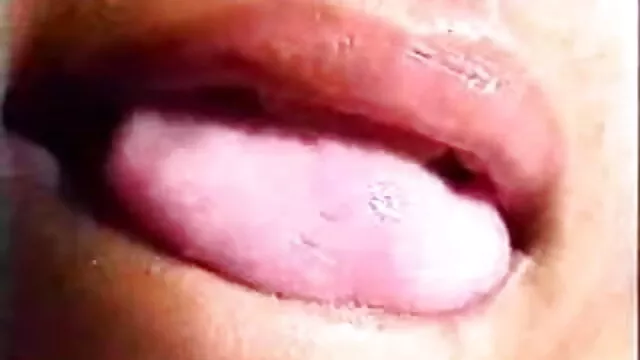 बिग बॉस के घर में एंट्री करने के बाद सलमान खान ने अपने फैंस सेक्सी हिंदी मूवी पिक्चर के लिए कुछ नया करने की ठानी है ।