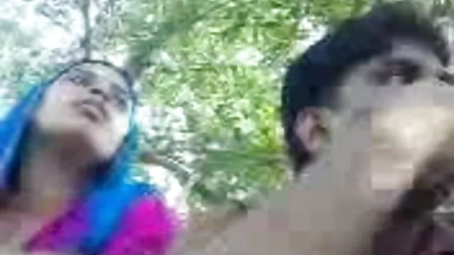 परिपक्व सुनहरे बालों वाली सौंदर्य सेक्सी मूवी वीडियो हिंदी वीडियो सेबल बेकार है और एक कठिन मुर्गा