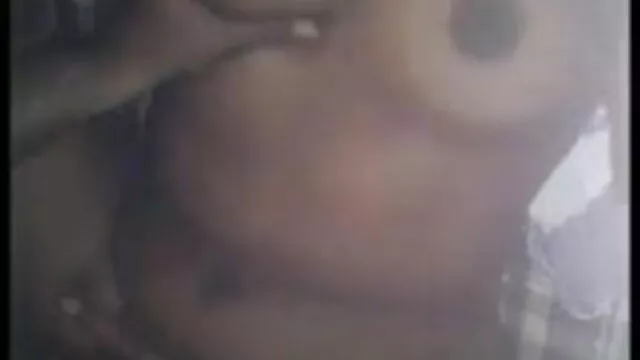 सुपर गर्म लड़की नीचे पहनने सेक्सी हिंदी वीडियो मूवी के कपड़ा में खुद