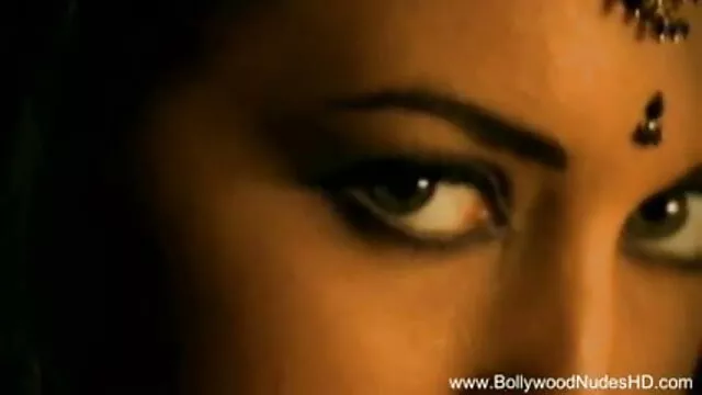 अनुरोध किया, पेट उभड़ा हिंदी मूवी सेक्सी बीएफ और मरोड़ते