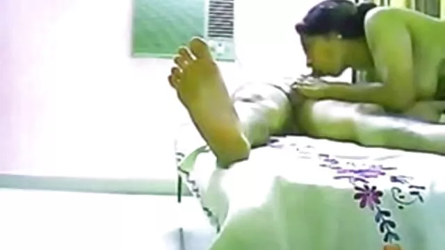 Busty सेक्सी मूवी हिंदी में वीडियो किशोरों तैसा कमबख्त