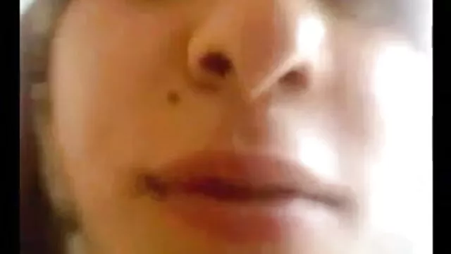 त्रिगुट में हिंदी सेक्सी मूवी कोड़ा क्रीम कमबख्त