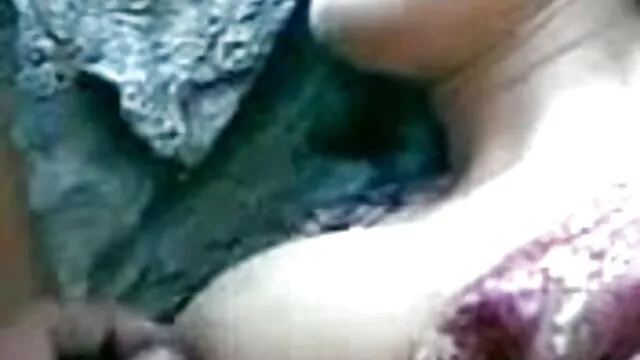 मिल्फ़ हिंदी मूवी वीडियो सेक्सी देखने का तरीका लंड चूसना