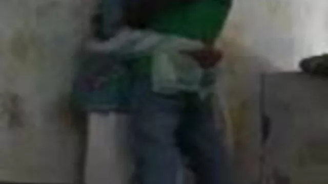 माँ बेटी सीखता है हिंदी सेक्सी हॉट मूवी खाने के लिए बिल्ली