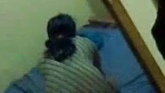 पतला हिंदी मूवी सेक्सी ब्लू फिल्म MILF Kiki उसे बिल्ली Masturbates