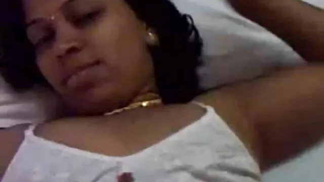 MILF अप्सरा Marleigh सेक्सी हिंदी मूवी वीडियो Ann