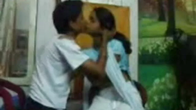 बेब श्यामला बालों वाली हिंदी मूवी सेक्स वाली हस्तमैथुन सोलो खिलौने