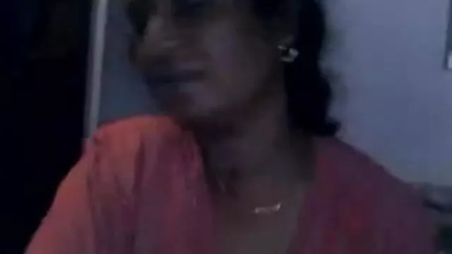 लैटिना वेब कैमरा सेक्सी फिल्म वीडियो हिंदी मूवी बेब फैलता है और उसे बिल्ली