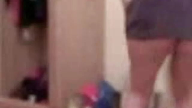 और तरबूज सेक्सी मूवी फिल्म हिंदी में कमबख्त. 1 लड़का, 1 लड़की और एक तरबूज।