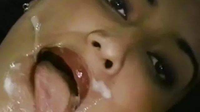 कैसिस शुक्राणु के स्वाद को प्यार करता है सेक्सी वीडियो मूवी हिंदी में