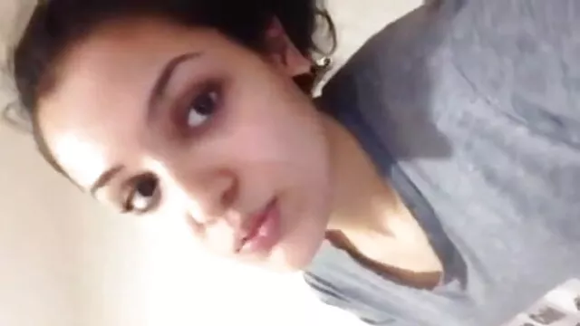 Disparo de semen sobre ऊना लैटिन देश हिंदी में सेक्सी मूवी पिक्चर की