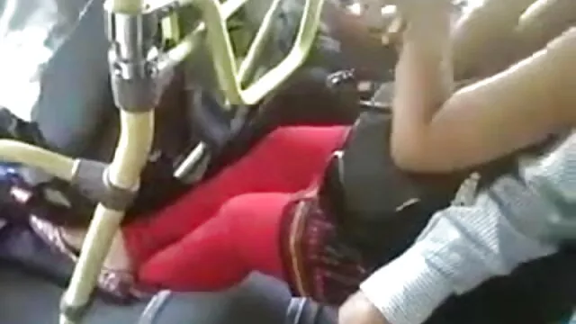 लंबे काटा हुआ मूवी हिंदी सेक्सी फिल्म मुर्गा शूटिंग एक बड़े पैमाने पर नेतृत्व