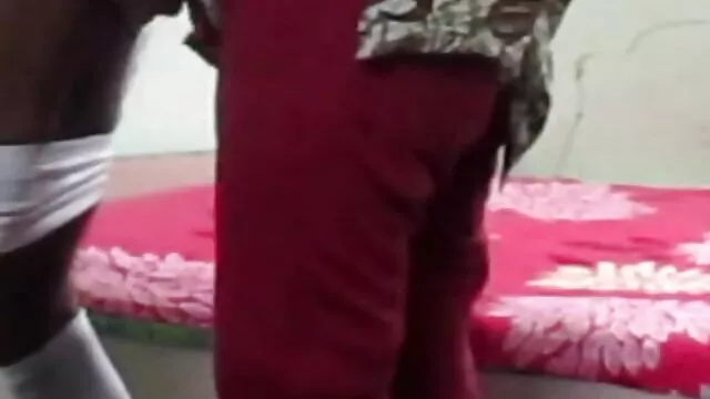 इस शरारती त्रिगुट में कुछ हिंदी मूवी सेक्सी पिक्चर मज़ा है